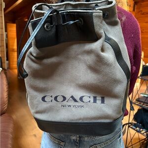 Coach New York Men's Black and Tan Backpack